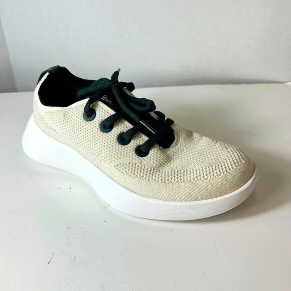 AllBirds NWOT Tree Runner Go Ivory Mesh Green Laces Sneakers Size 8.5 - Picture 2 of 10